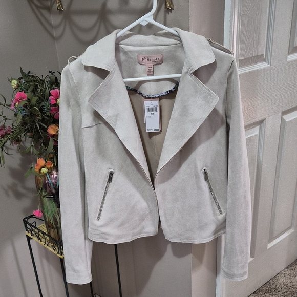 Philosophy Jackets & Blazers - Philosophy Women's Light Cream Blazer with Zipper Accents